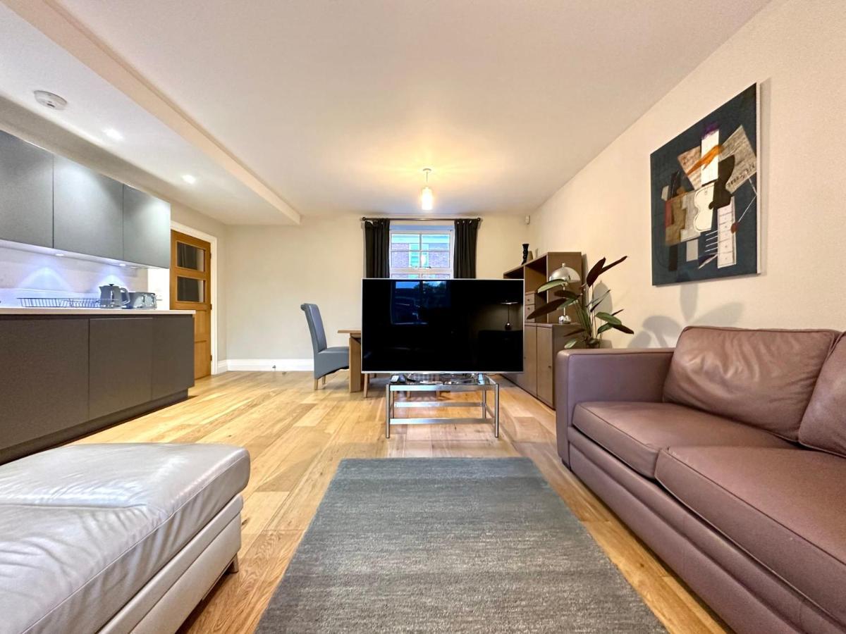Desirable 2 Bedroom Apartment In Bicester That Sleeps 5 外观 照片
