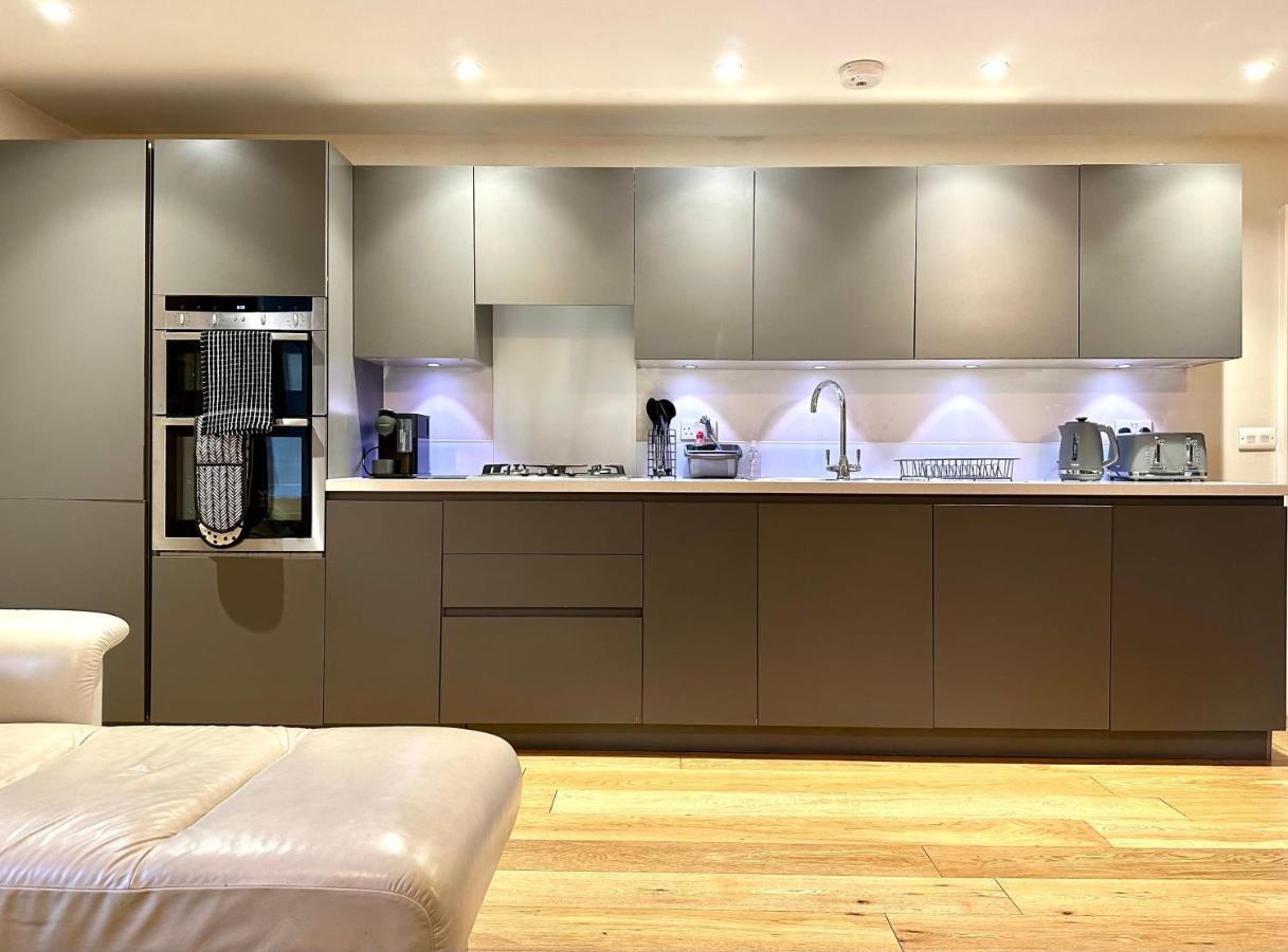 Desirable 2 Bedroom Apartment In Bicester That Sleeps 5 外观 照片